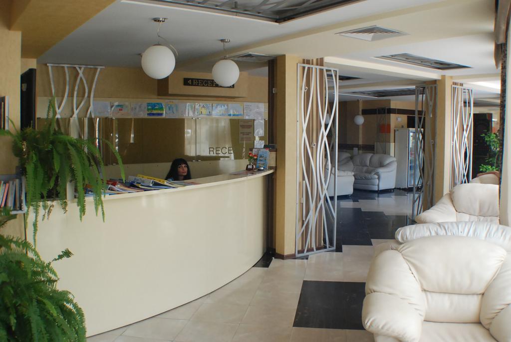 Lotos Hotel Balchik Exterior foto